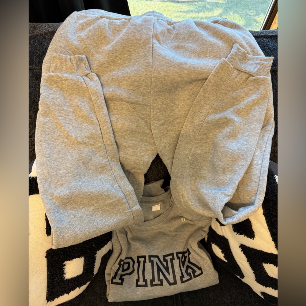 Women’s Pink Letters Print Crewneck Sweatshirt and Drawstring Pants Lt Grey L - Picture 9 of 14